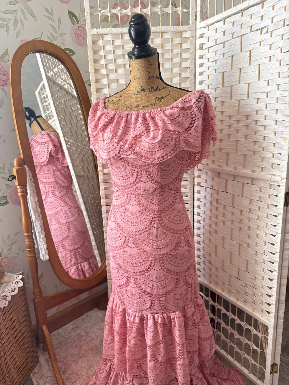 Pink Off-Shoulder Lace Ruffled Maxi Dress